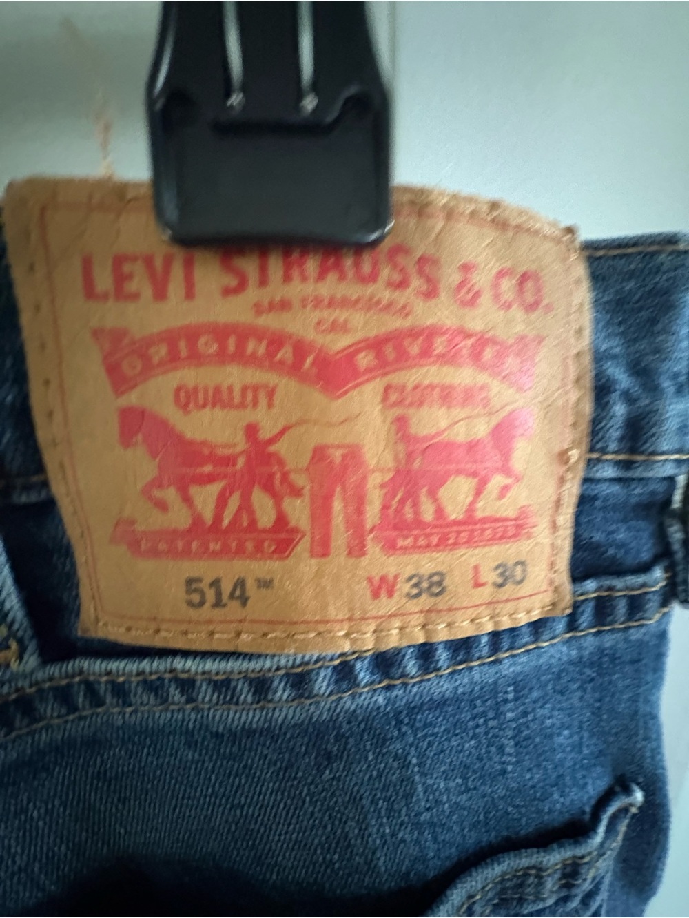 Levi's 514 Slim Straight Jeans in Blue with Tan Patch